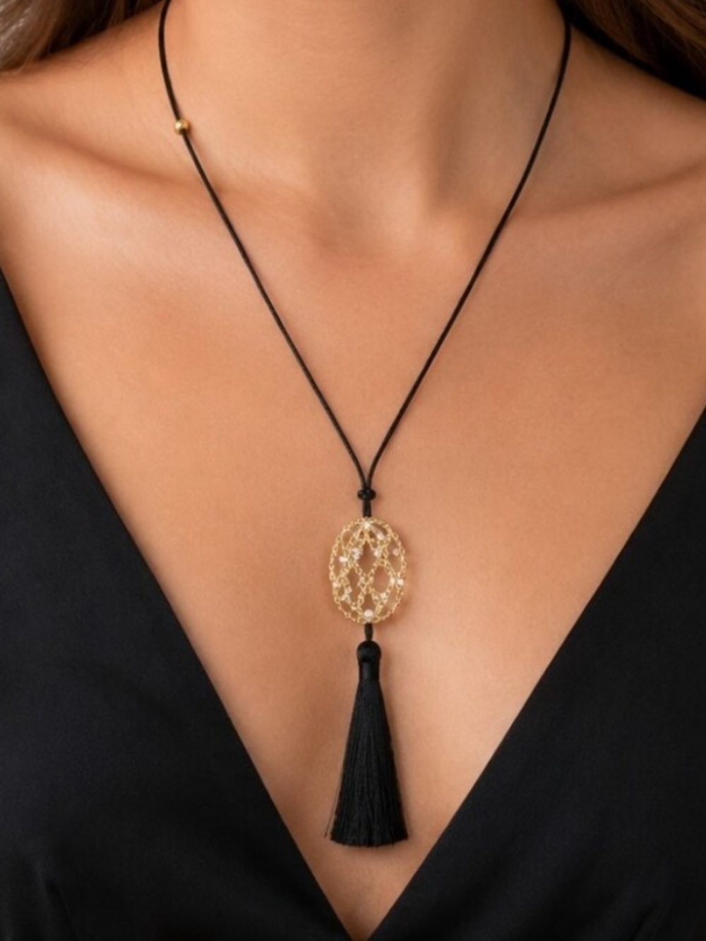 Mayamar 24K Gold-Plated Pendant and Tassel necklace (nwt)